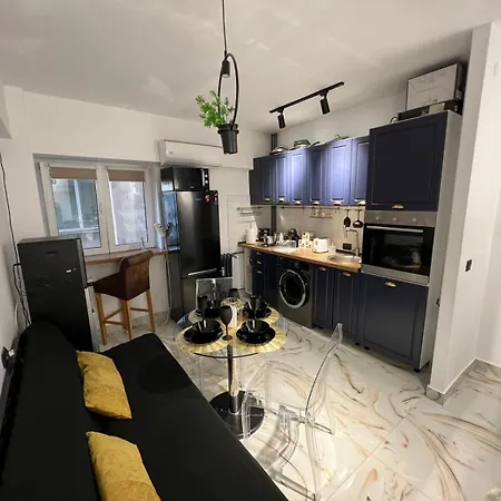 Casa Matei, Rezerva Acum Ultracentral, Design Interior Pe Comanda, Foarte Curat, Toate Dotarile - Filtru Apa Rece, Fierbinte, Self Check In